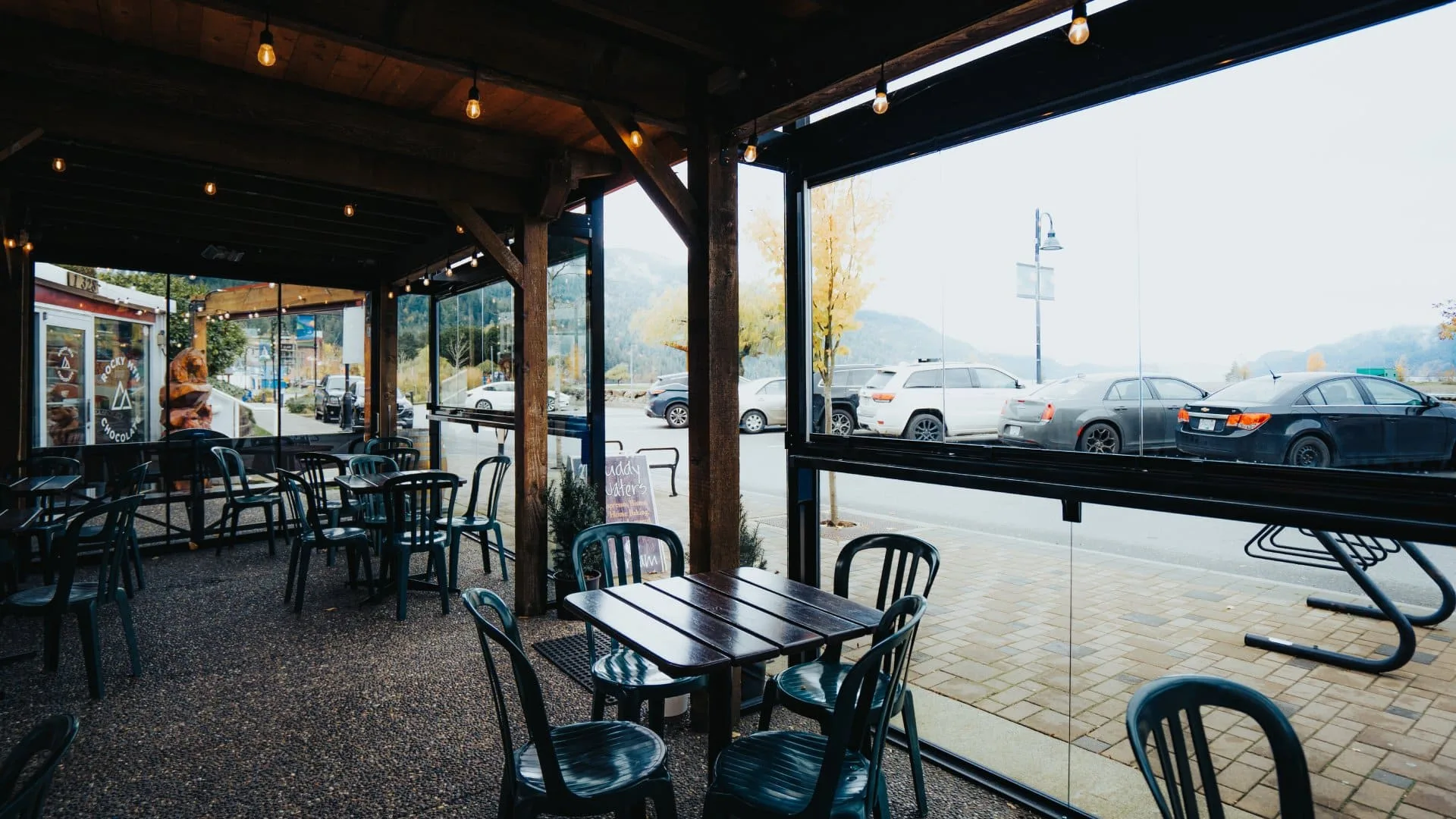Restaurant Glazing2 Min 1